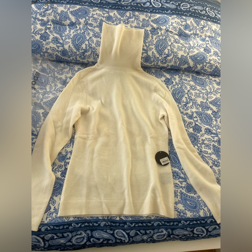 Bloomingdale's Cream Turtleneck Sweater